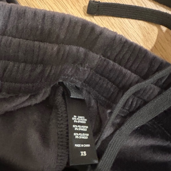 NWOT SKIMS VELOUR OVERSIZED JOGGER | SOOT - Picture 14 of 14